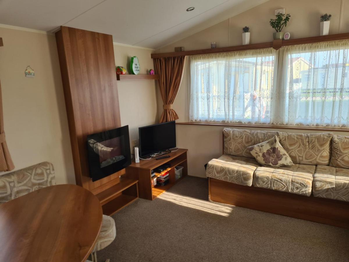 8 Berth On Coastfields Ingoldmells Apartamento Exterior foto
